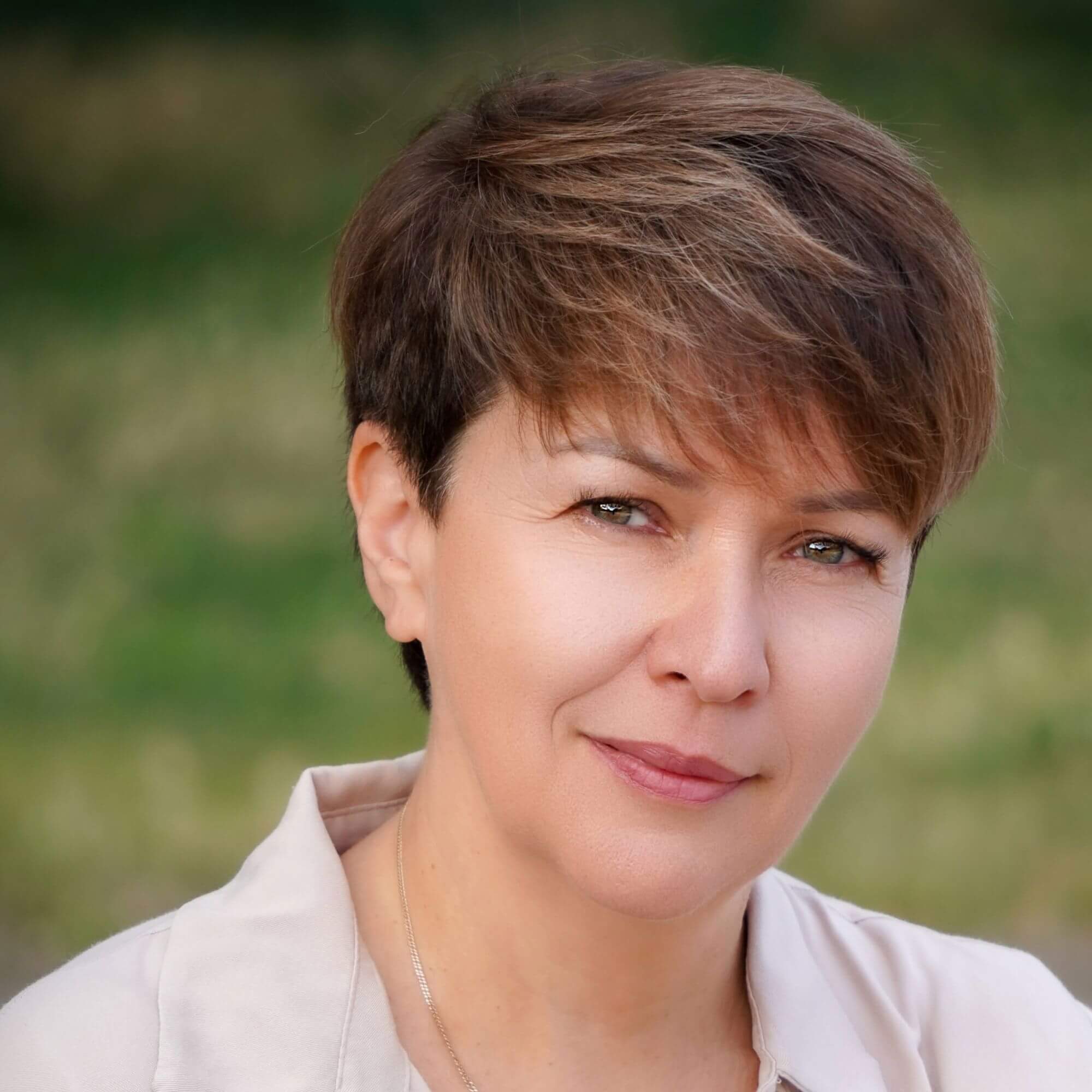 Олена Бєлікова