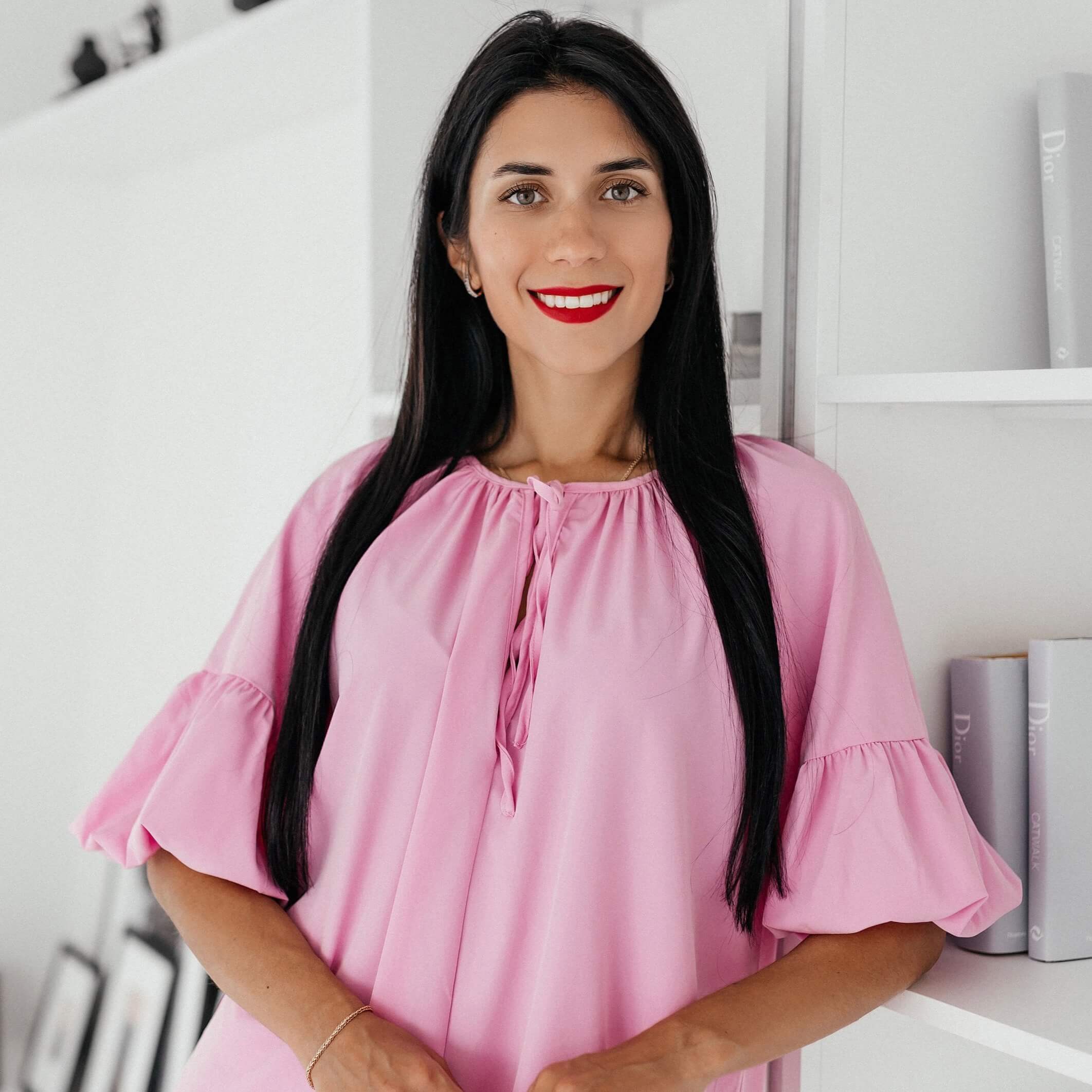 Олена Іванчикова