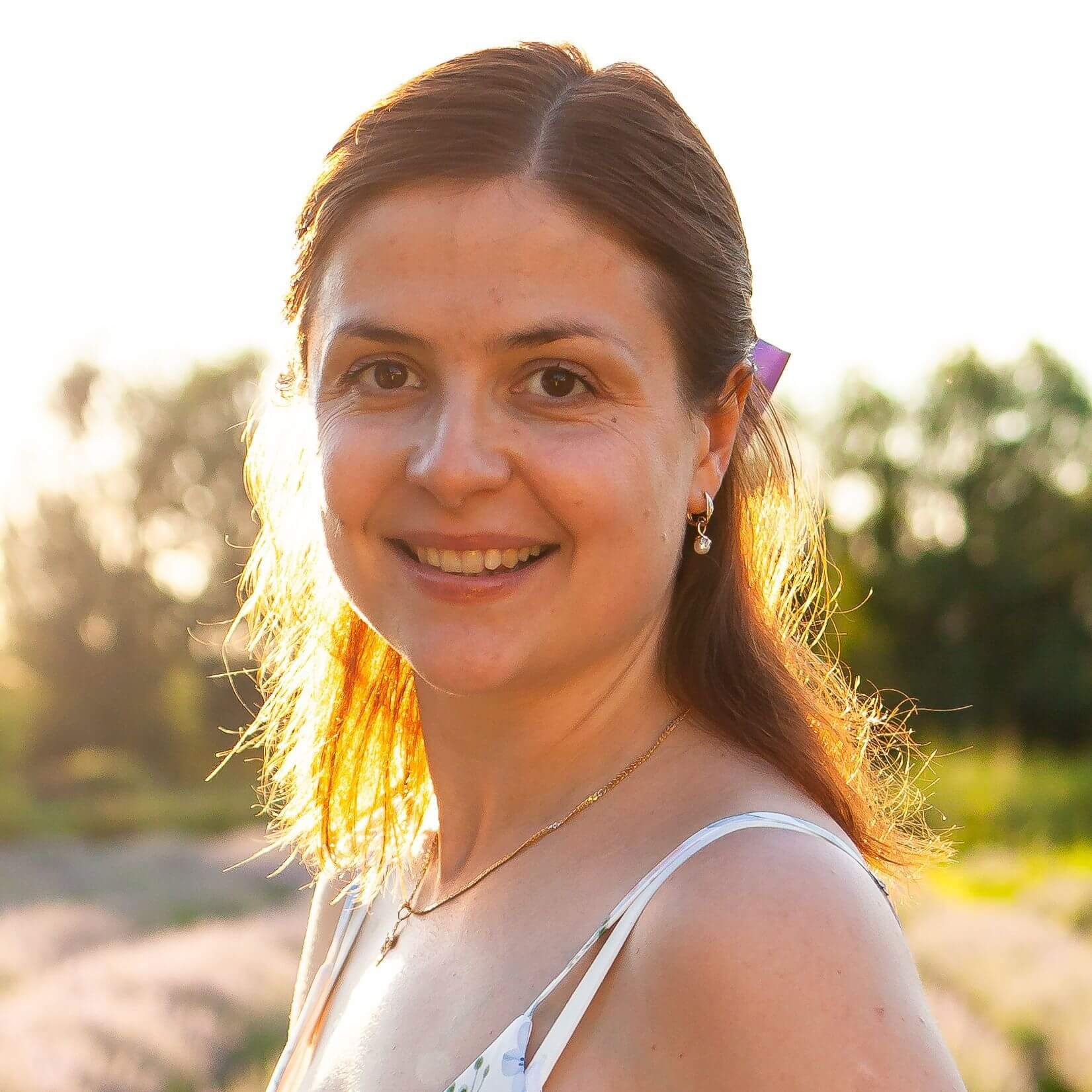 Елена Комко