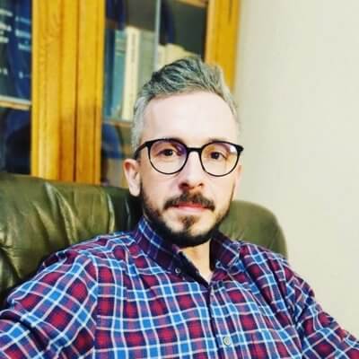 Роман Плаунів