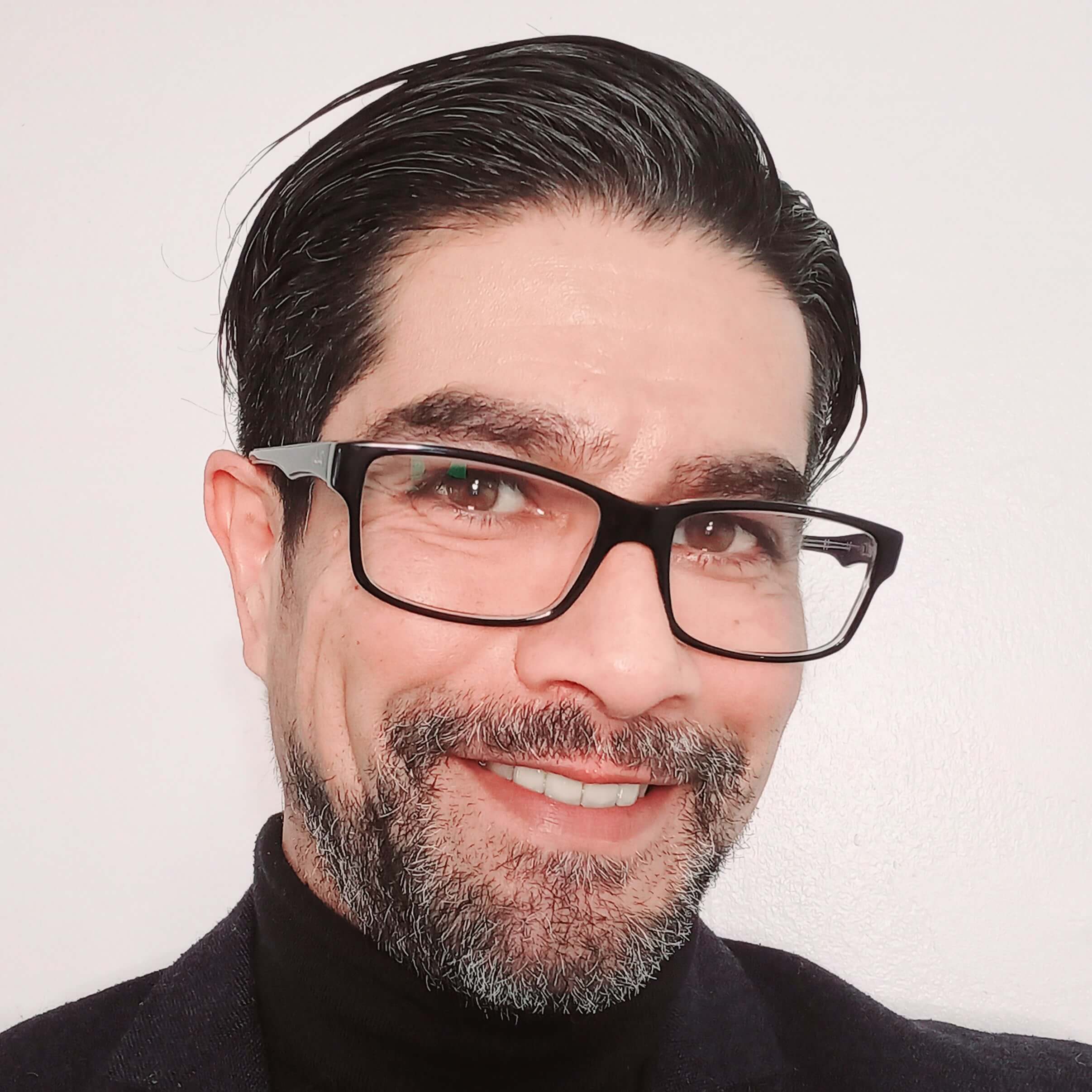 Rodrigo Olivares