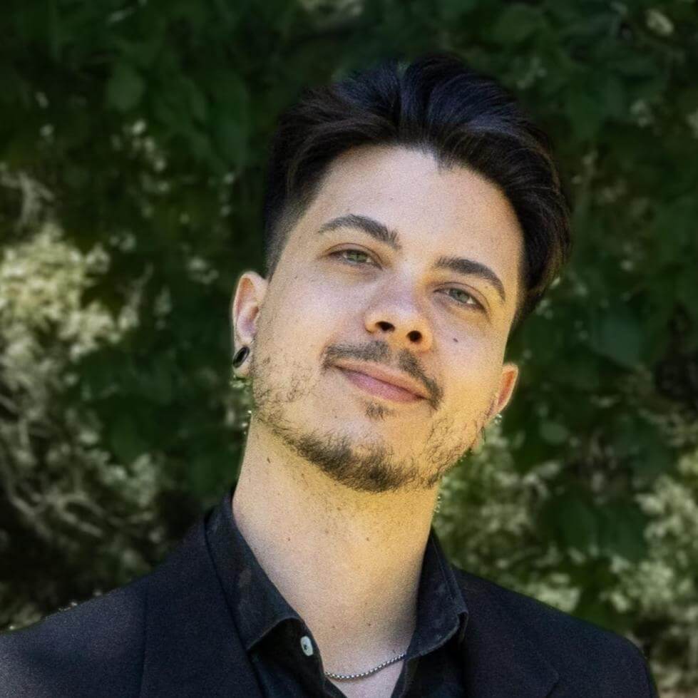 Iván Reina
