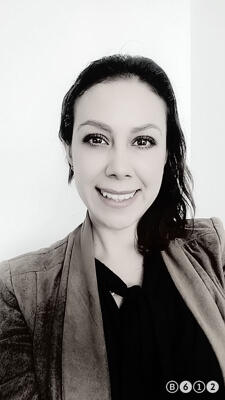 Adriana  Varela 
