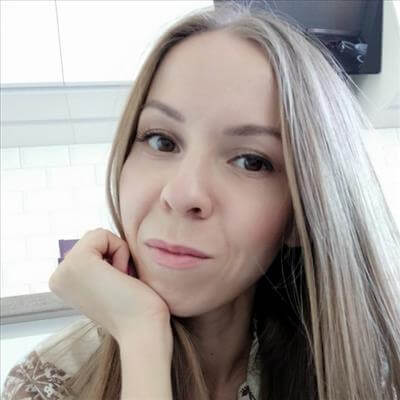 Олена Липатова