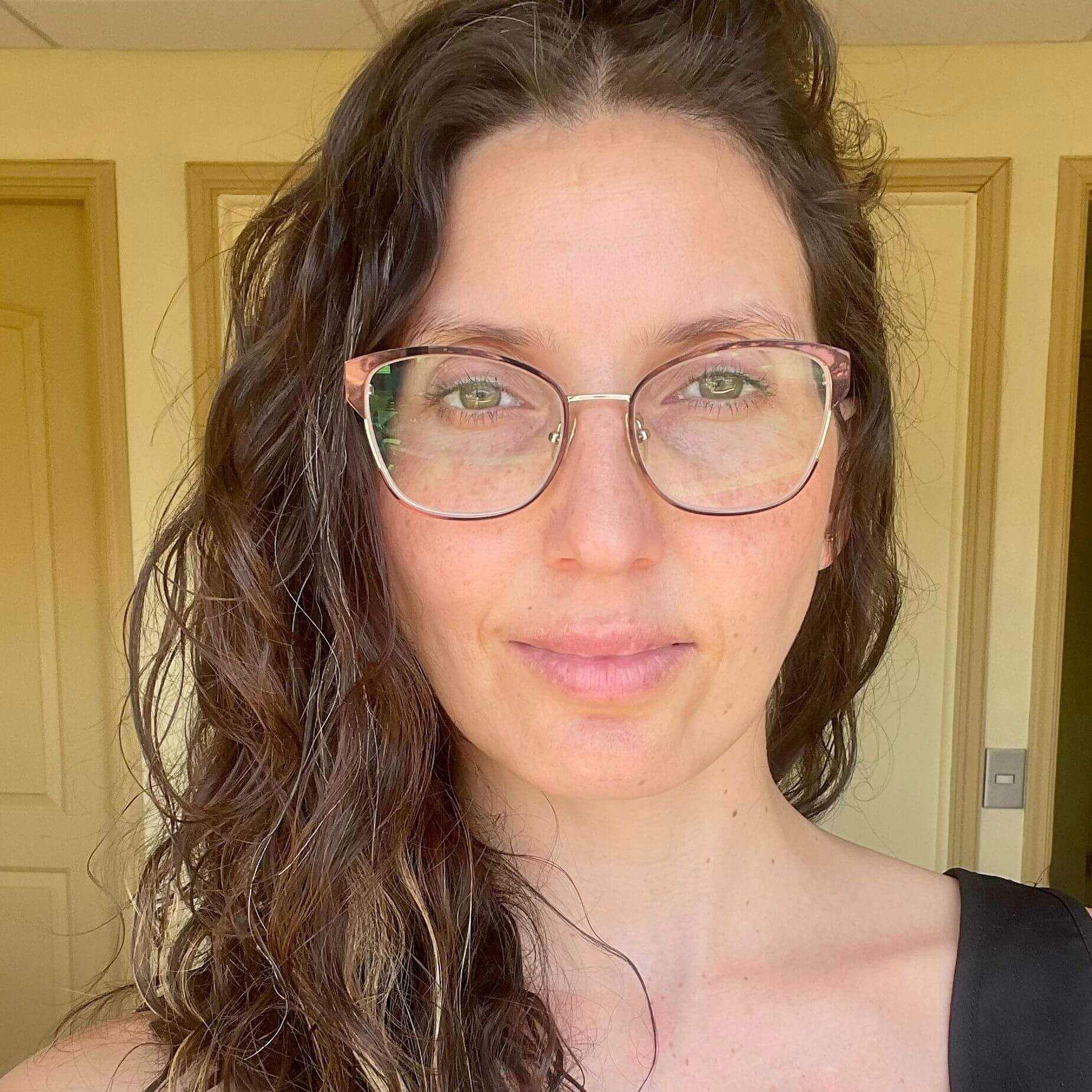 Sara Victoria Torres