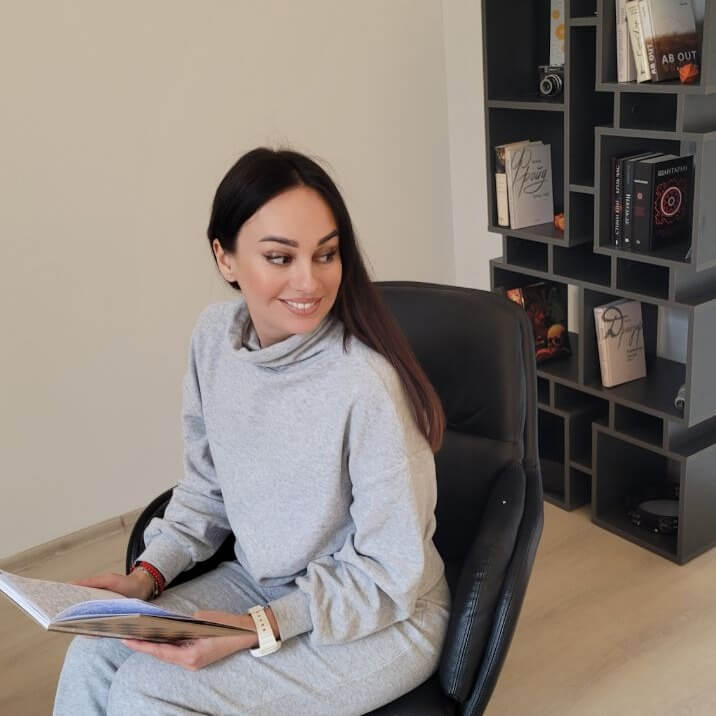 Елена Новикова