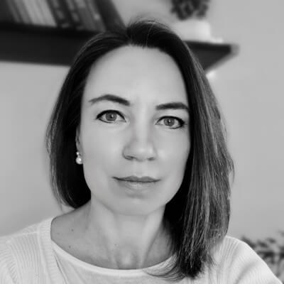 Олена Нєтікова