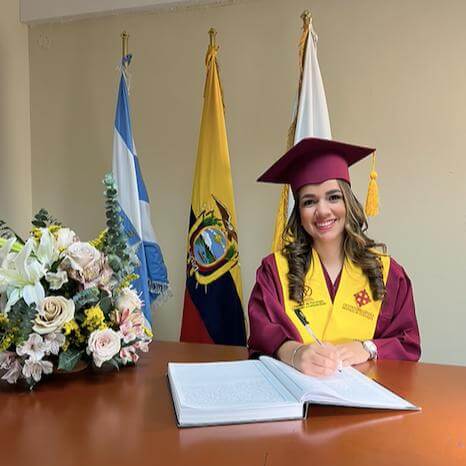 Romina Justine Huayamave Vargas
