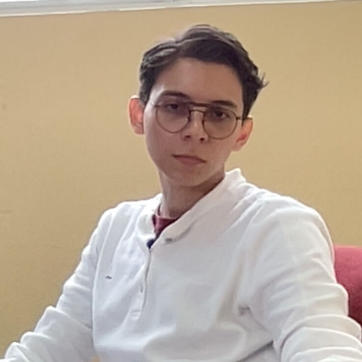 CARLOS LUIS MACIAS