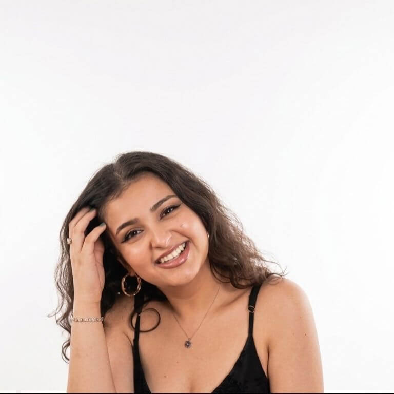 Özge Barış