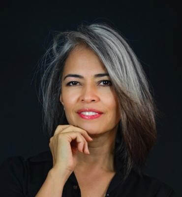 Marcela  Chow