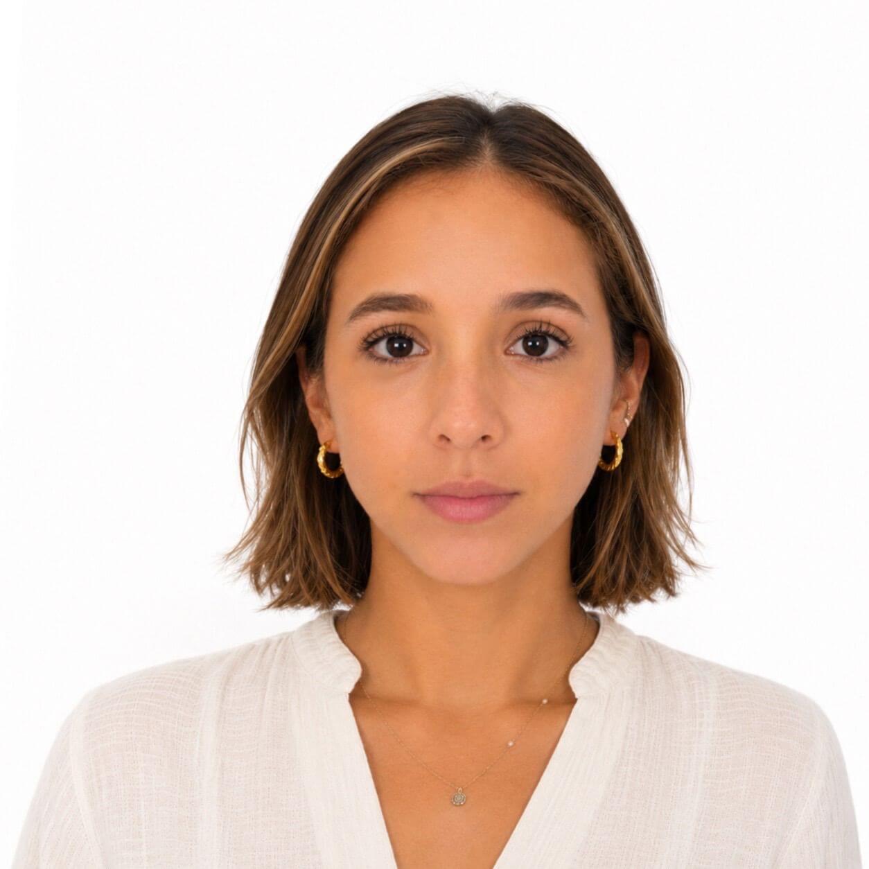 Valeria Maria  Ceballos Tinajero