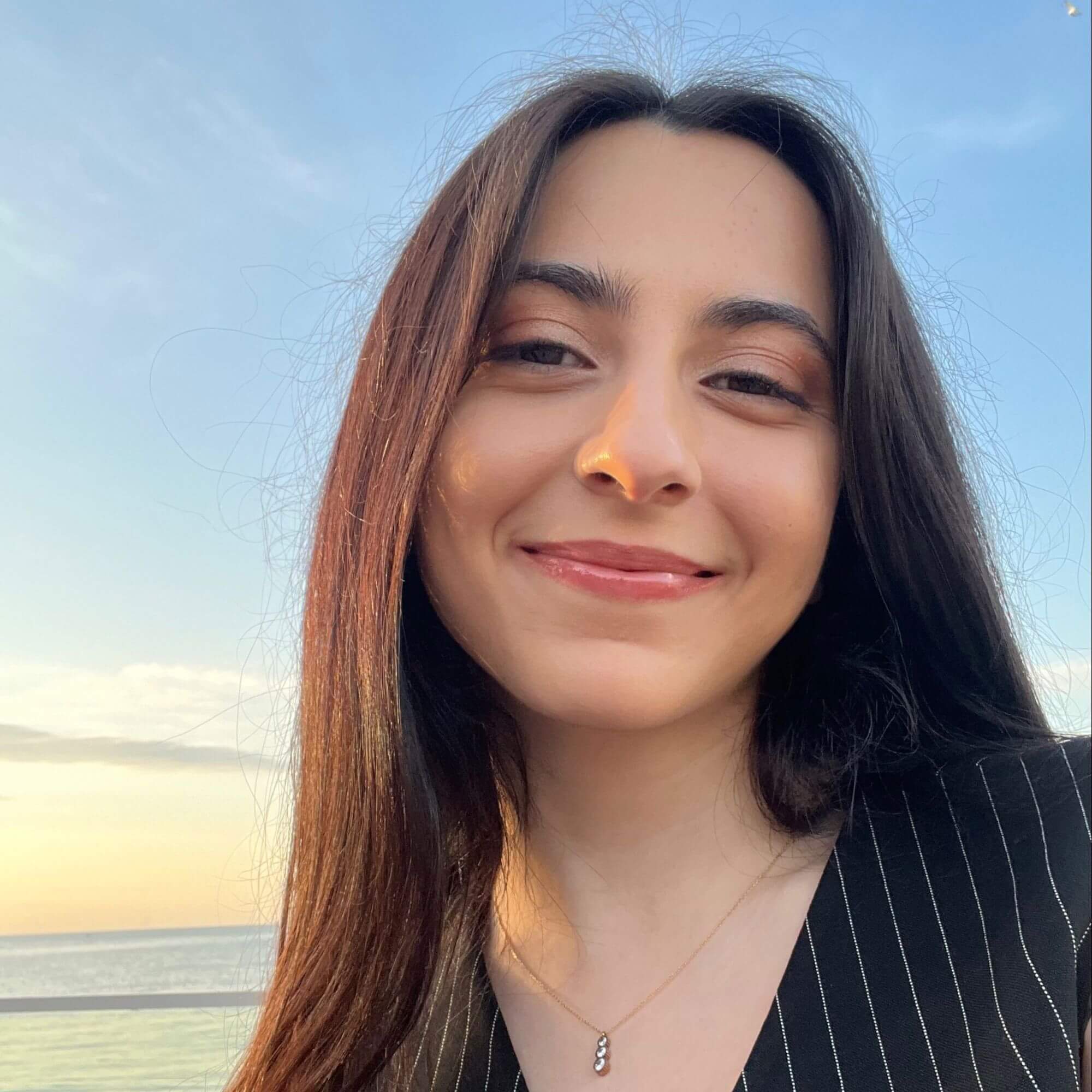 Betül Akar