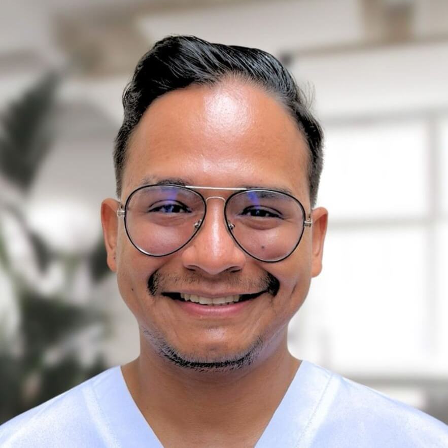 Alvaro  Vargas