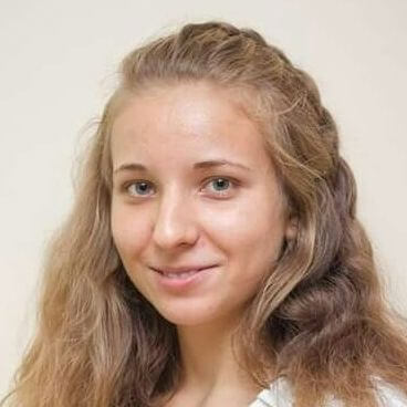 Надія Суворова