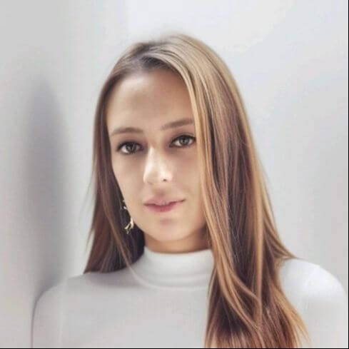Carolina C.