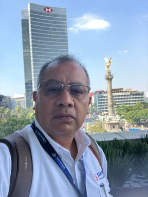 Hugo  Acevedo Mejía 