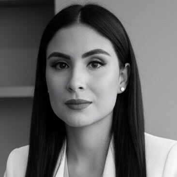 Elizabeth Estarrona 