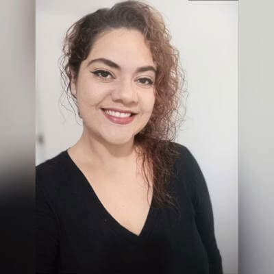 Nathalia Maria  Corrêa Viola