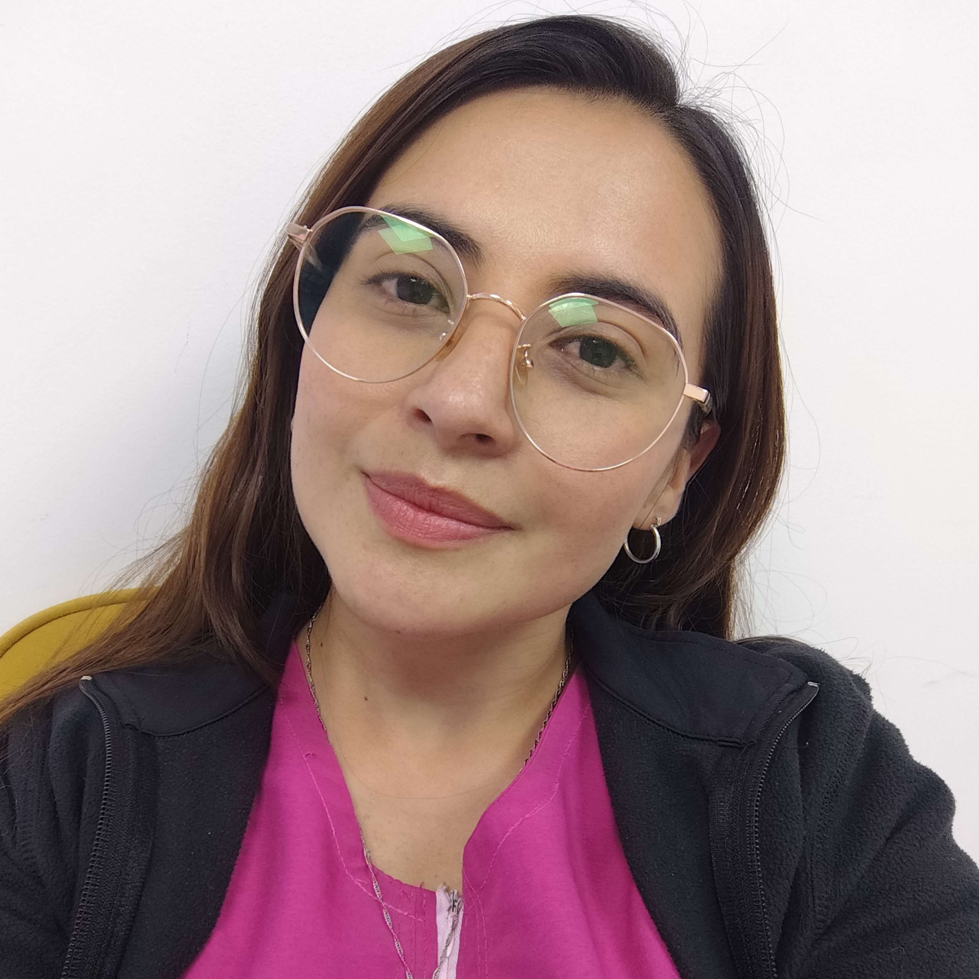 Sharon  Rojas 
