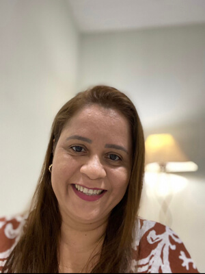 Ione Marins de Almeida 