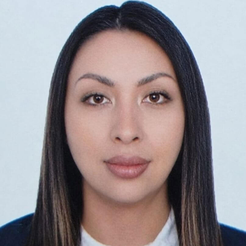 Angélica L.