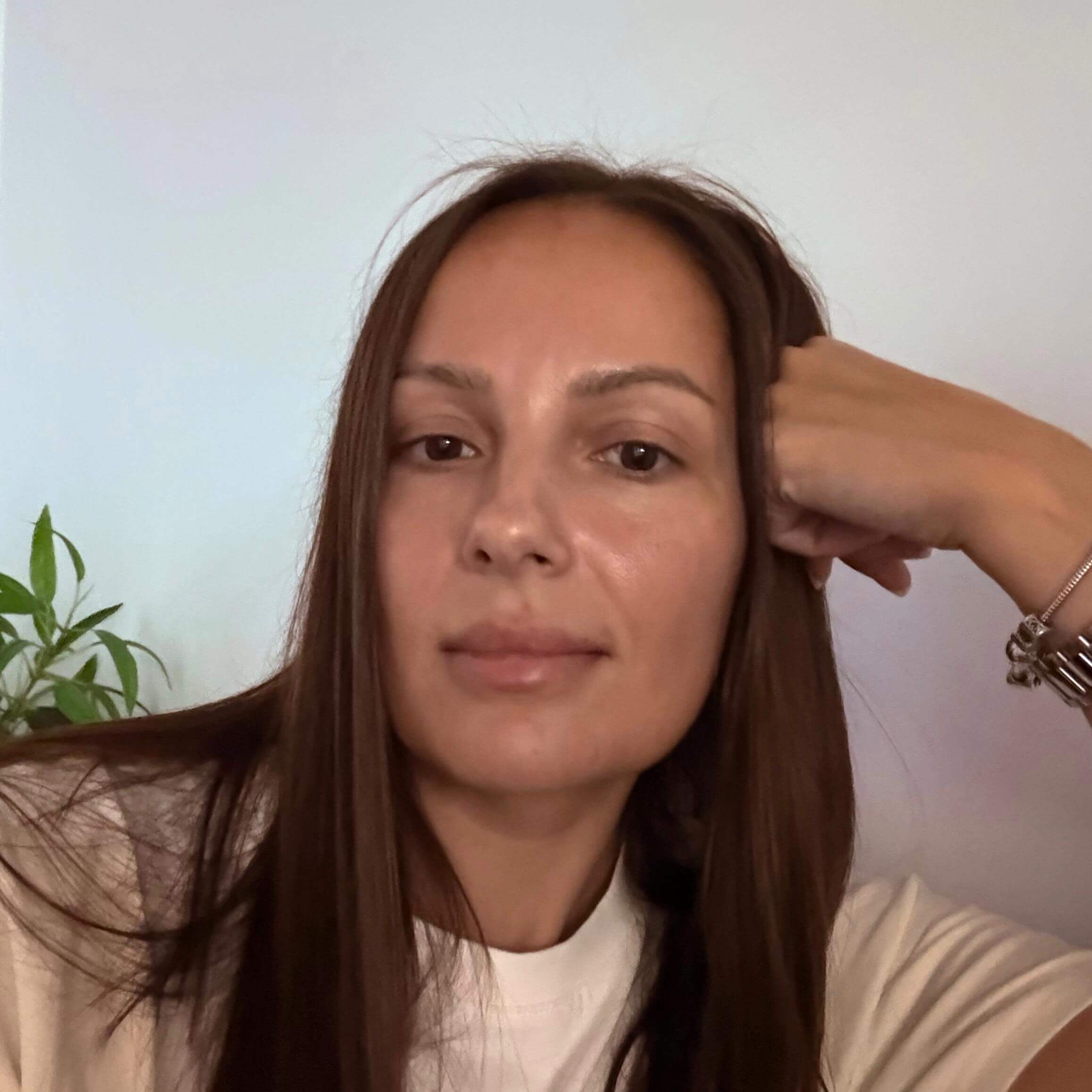 Олена Целік