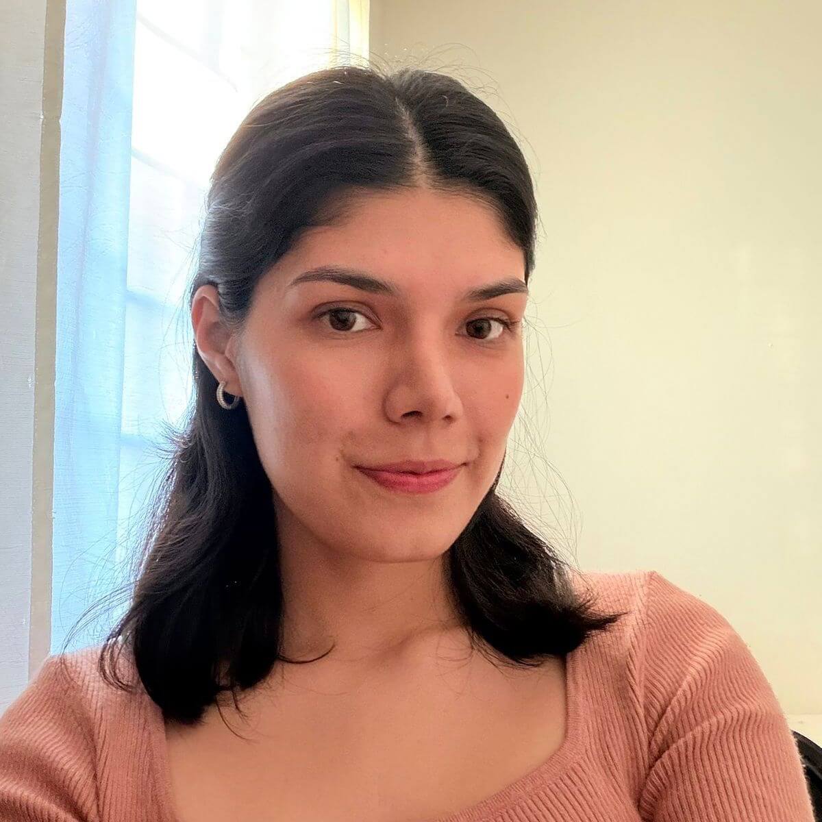  Estefanía Abasta 
