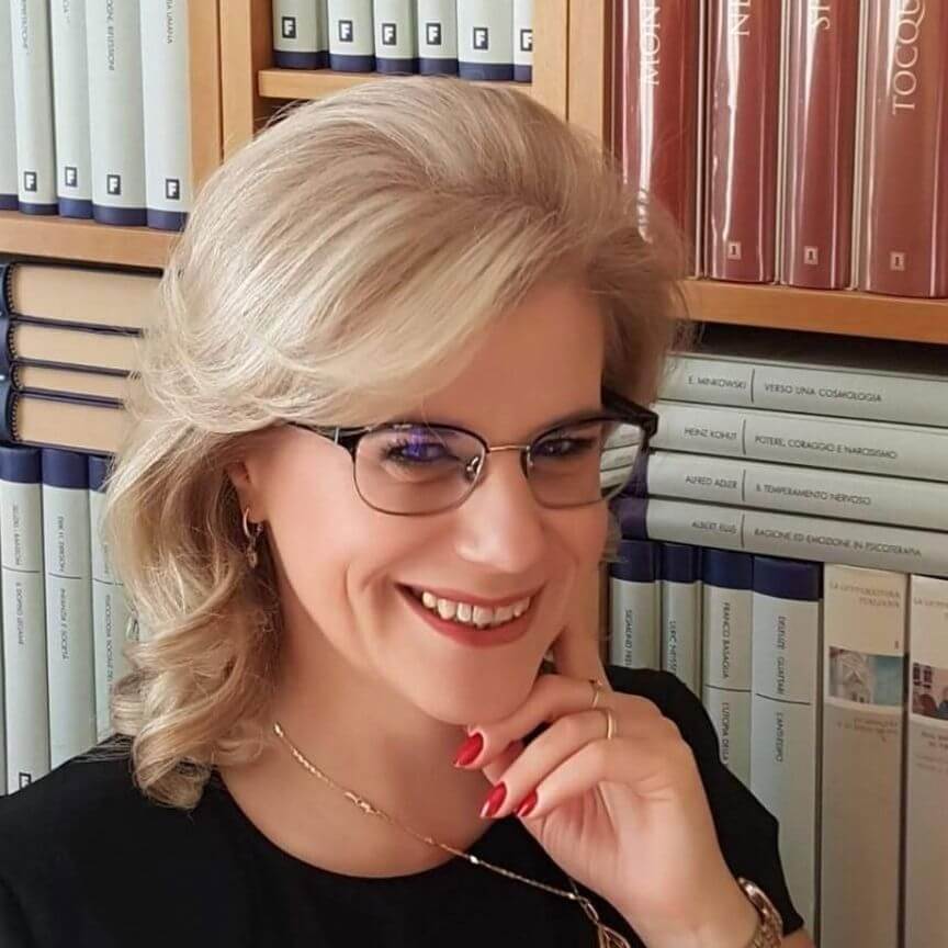 Lenuta  Burca 