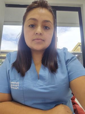 Stefanny Abigail  Carrera 