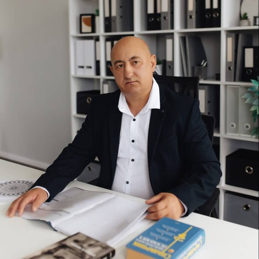 Сергей Минаков