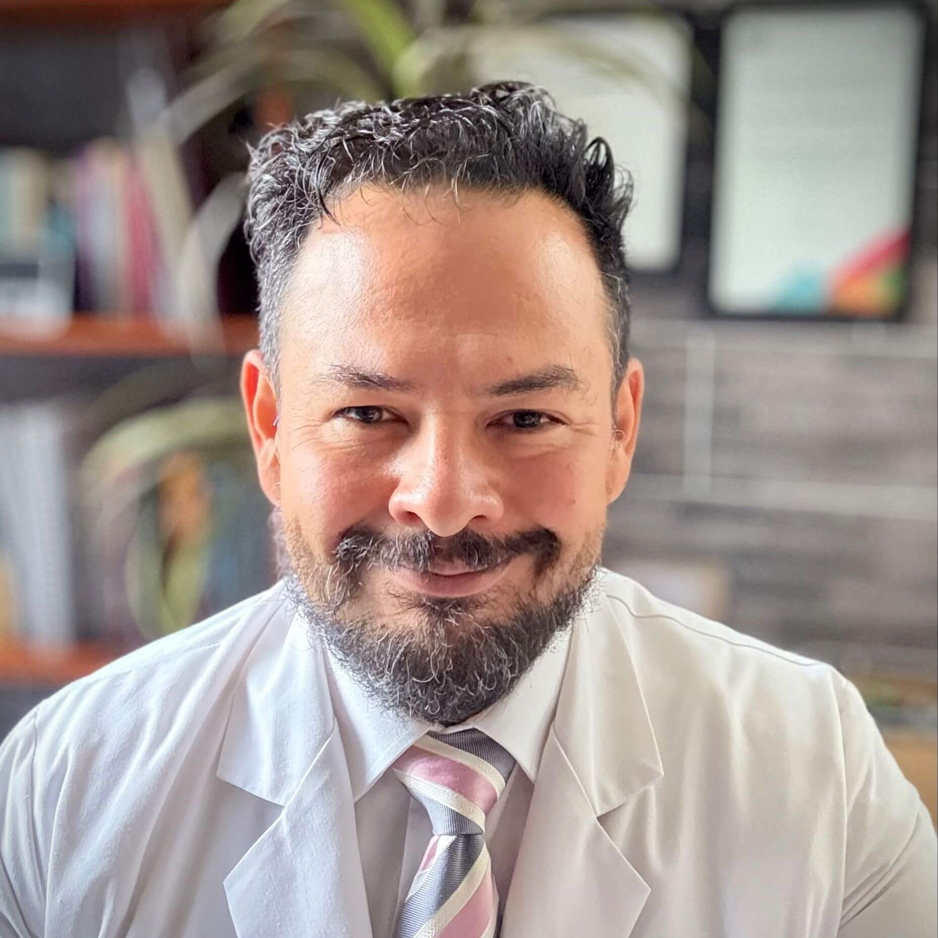 Alejandro  Cortina Ramirez 