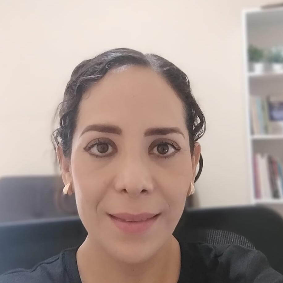 Laura Janette  Covarrubias Rangel 