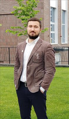 Денис Козаченко