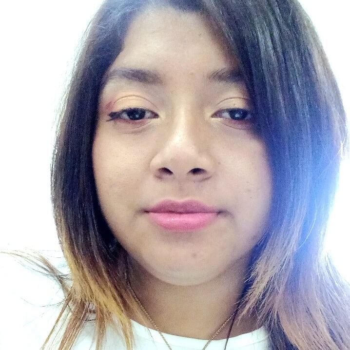 Valeria Tahis  Ugalde Lata