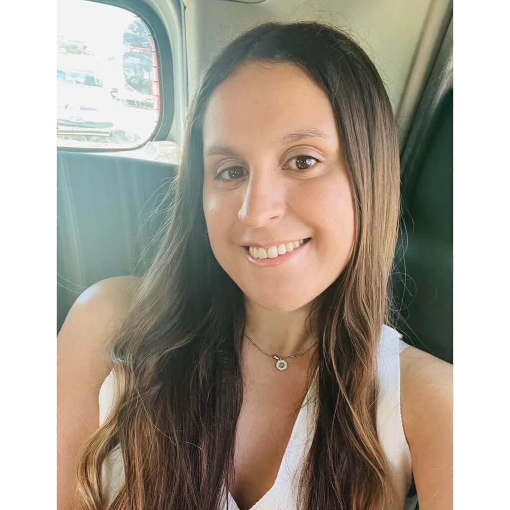 Daniela R.