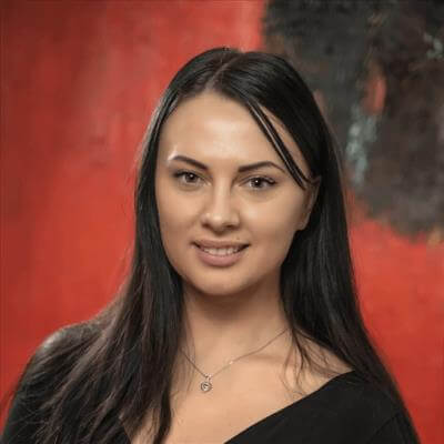 Инна Евстафьева