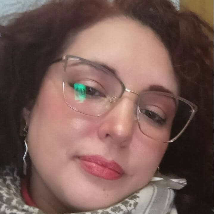 Daniela L.