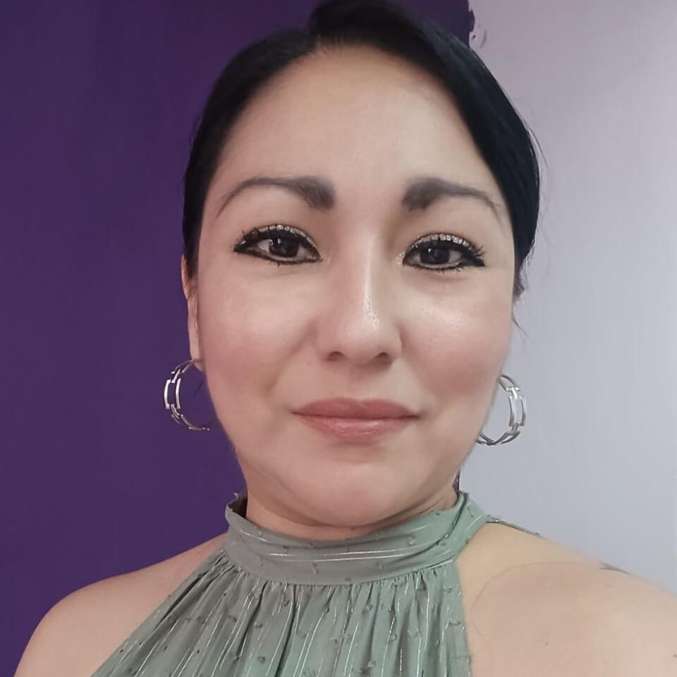 LAURA LUCÍA  TORRES