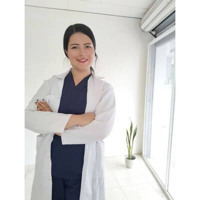 SELENA  VINCES CEDEÑO