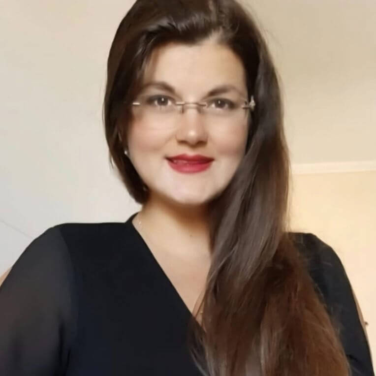 Leyla  Valenzuela 