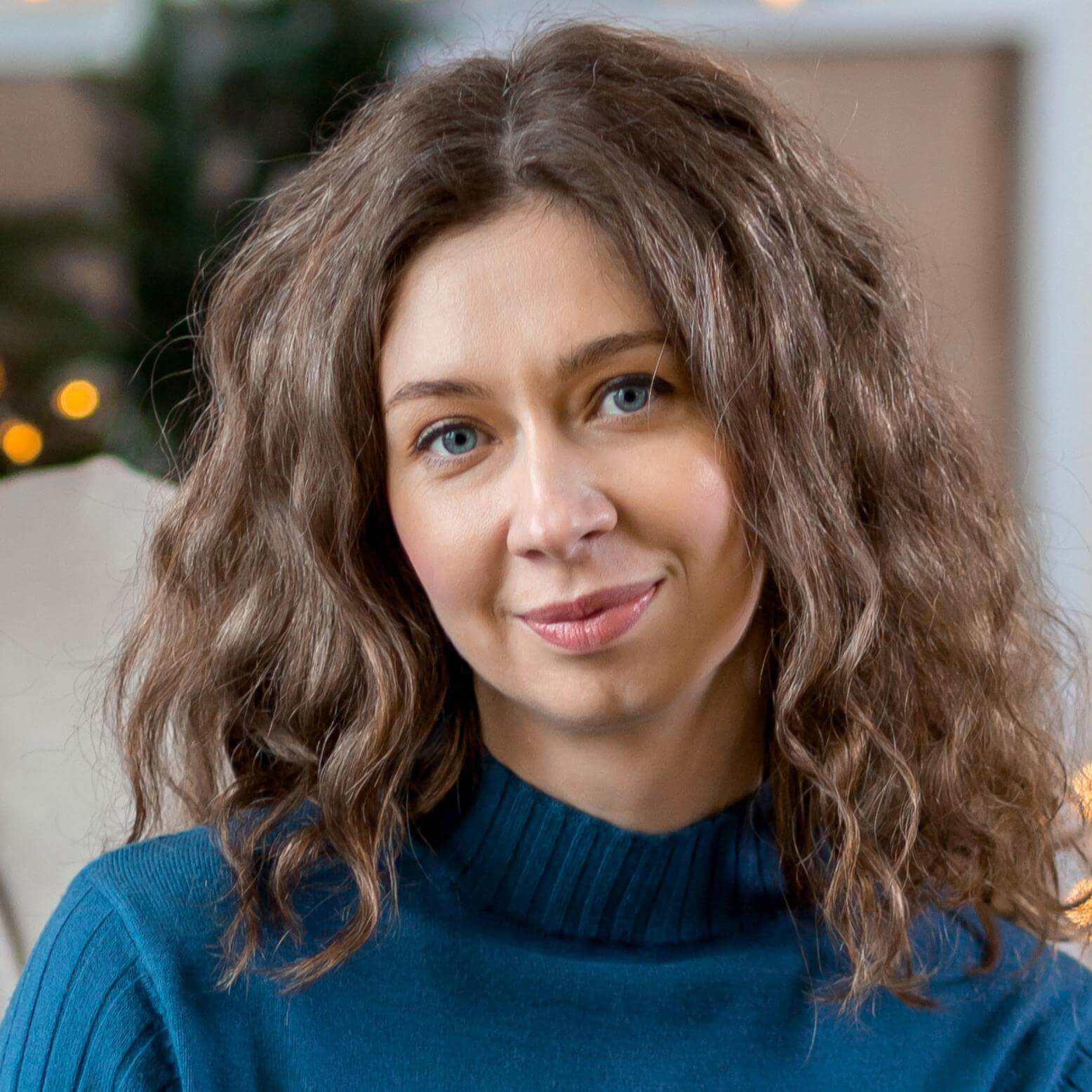 Яна Амінєва