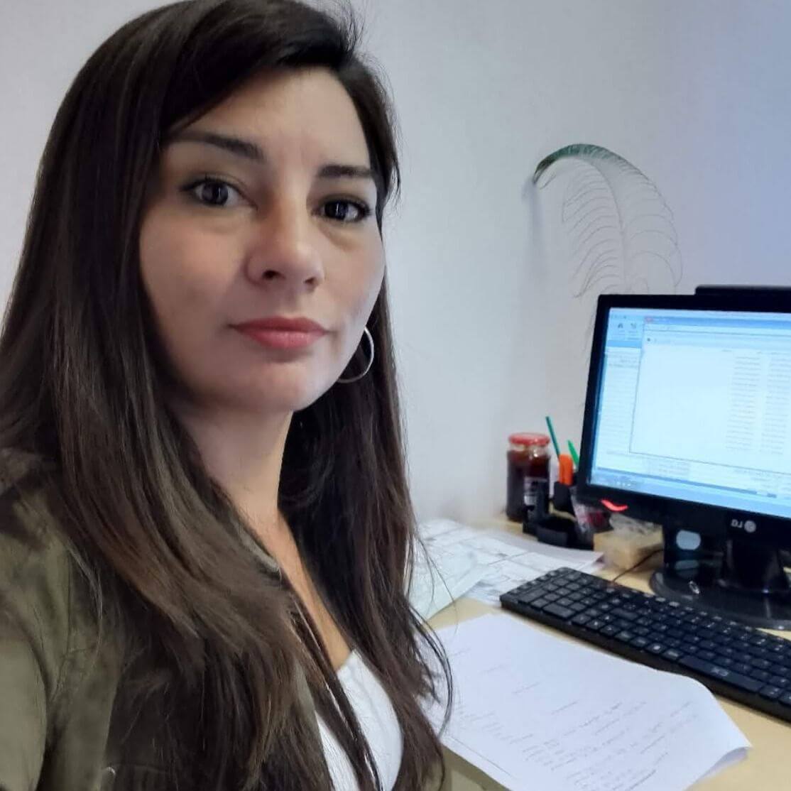 Laura Leyes Burghi 