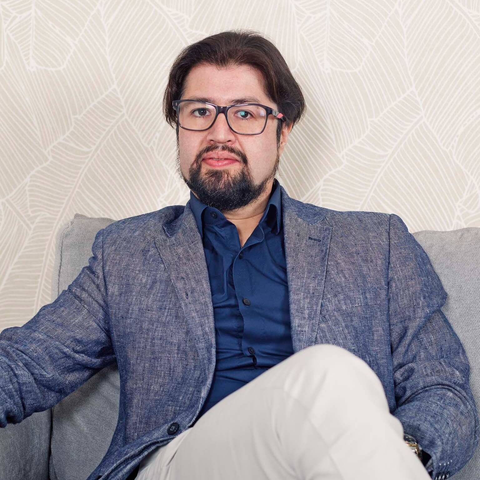 Alexander  Chacón 