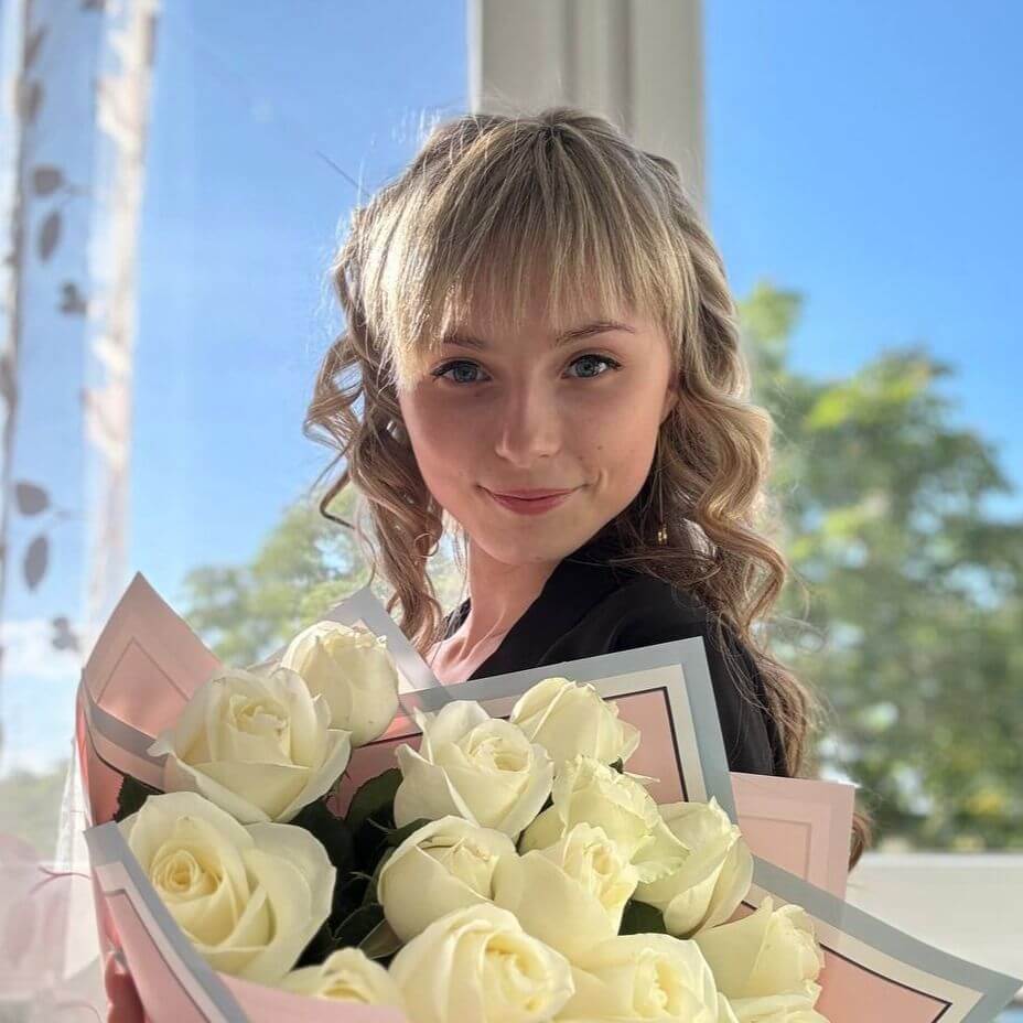 Юлия Илларионова 