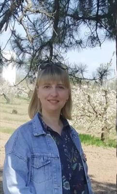 Олена Рештук