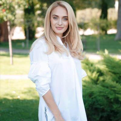Анна Пастарнак 