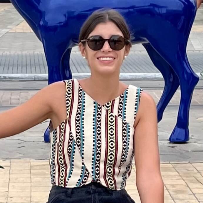 Agustina  Morales 