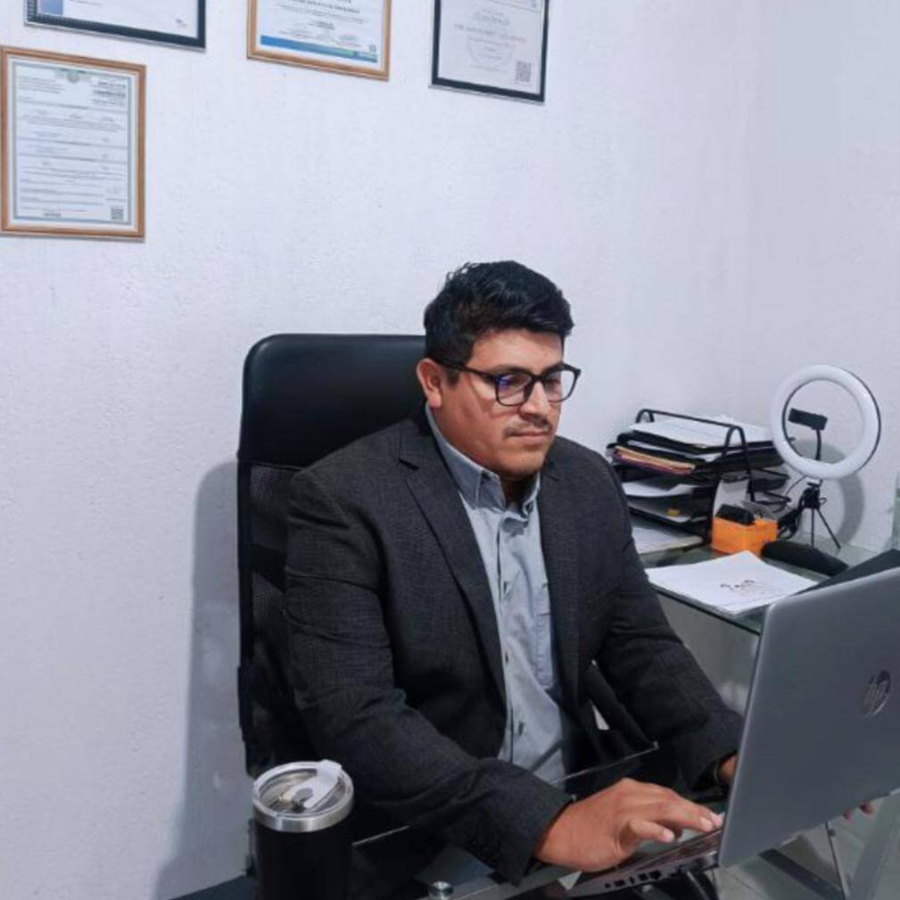 Emiliano  Valladares 