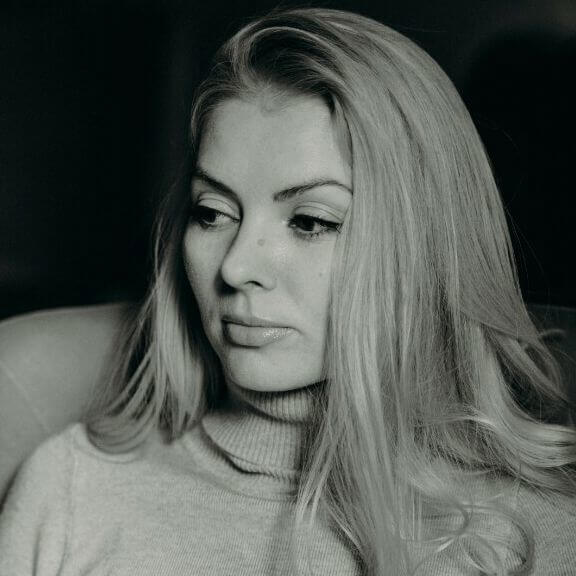 Анжеліка Фарафонова